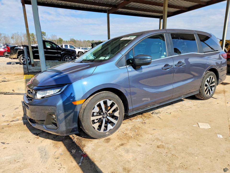 HONDA ODYSSEY 2025 with VIN 5FNRL6H67SB076393 - Photo from auction