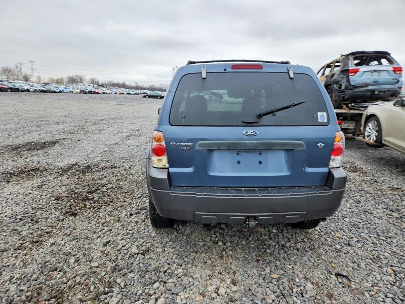 Photo 6 from auction – 2005 FORD ESCAPE XLT with VIN 1FMYU93185KC22213