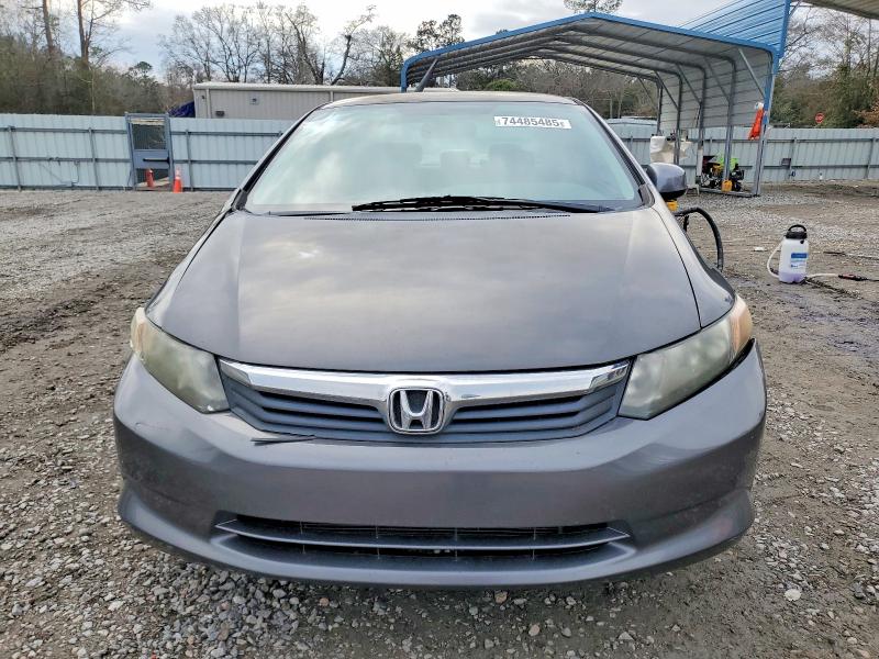 Photo 5 from auction – 2012 HONDA CIVIC LX with VIN 2HGFB2F50CH597283
