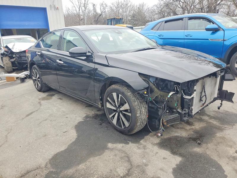 Photo 4 from auction – 2022 NISSAN ALTIMA SL with VIN 1N4BL4EV2NN393933