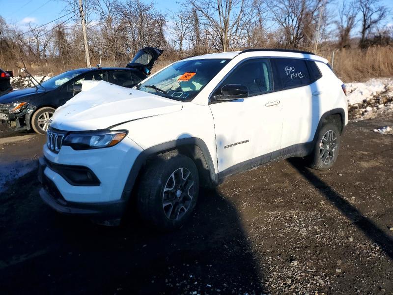 JEEP COMPASS LA 2022 with VIN 3C4NJDBB3NT115713 - Photo from auction