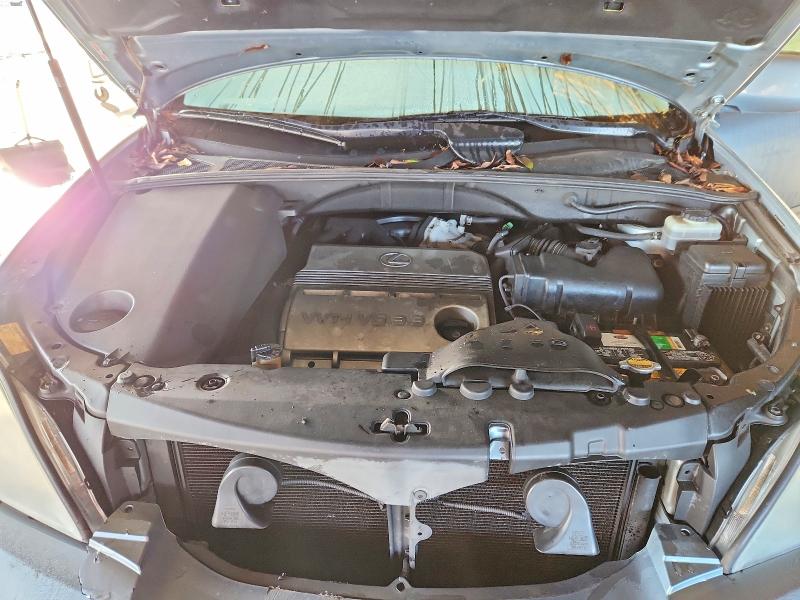 Photo 12 from auction – 2004 LEXUS RX 330 with VIN JTJGA31UX40025294