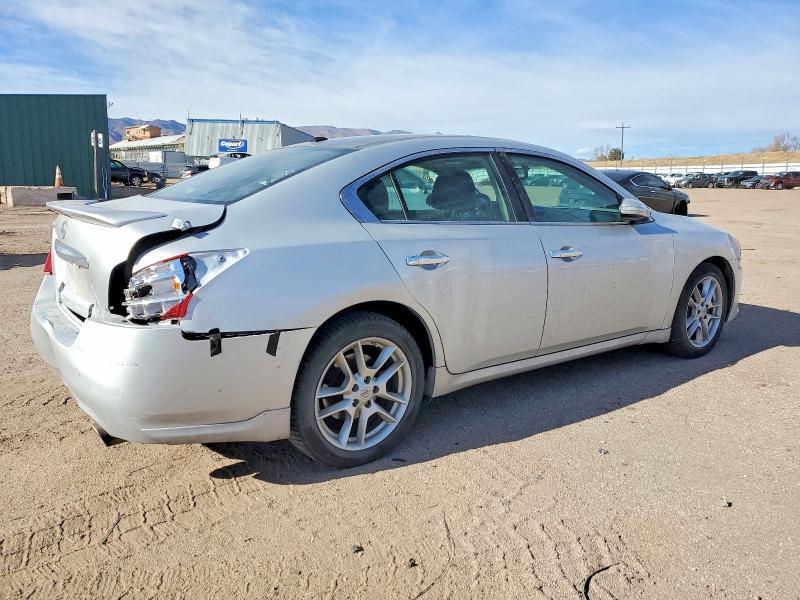 Photo 3 from auction – 2011 NISSAN MAXIMA S with VIN 1N4AA5AP4BC846262
