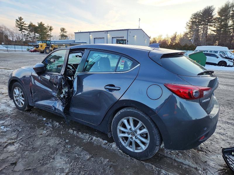 Photo 2 from auction – 2016 MAZDA 3 with VIN 3MZBM1N71GM266088