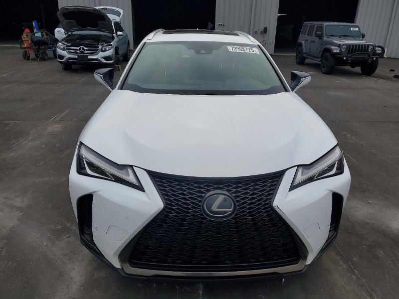 Photo 5 from auction – 2019 LEXUS UX 200 with VIN JTHY3JBH9K2002368