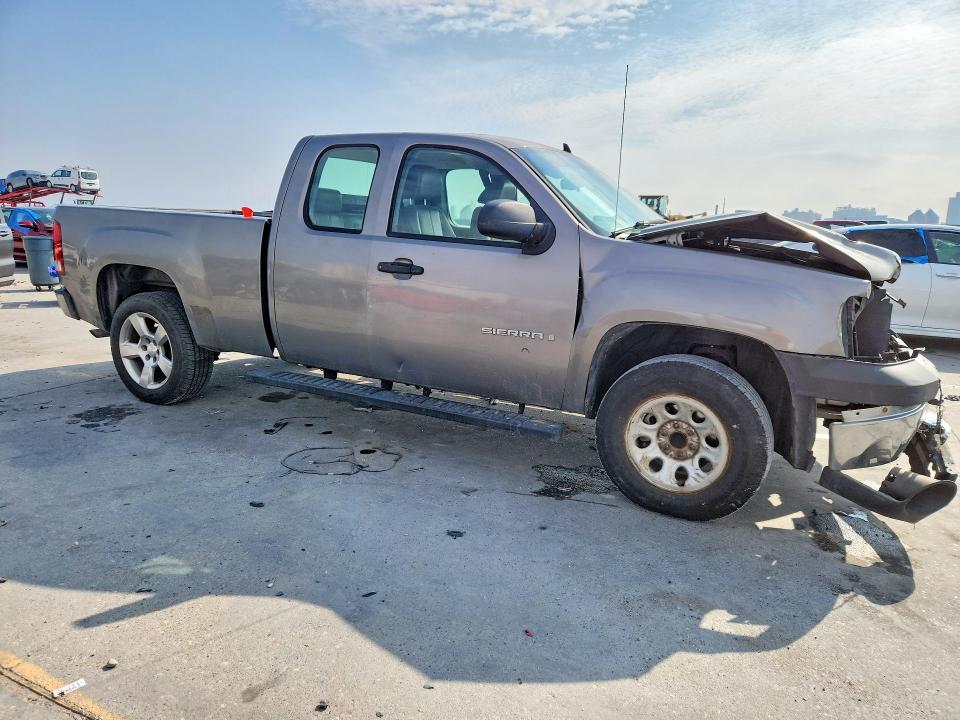 Photo 4 from auction – 2007 GMC NEW SIERRA with VIN 1GTEC19C07Z500620