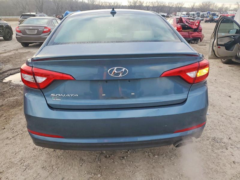 Photo 6 from auction – 2017 HYUNDAI SONATA with VIN 5NPE24AF5HH476348