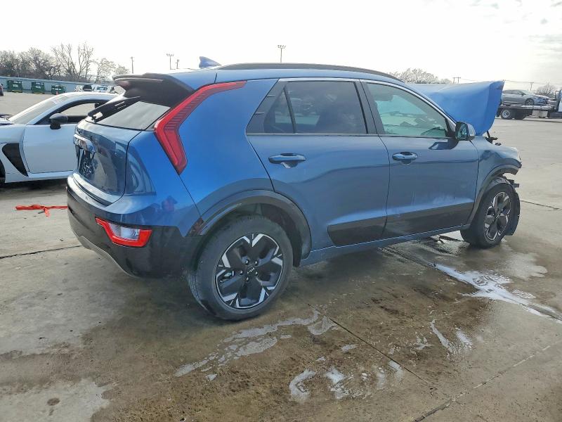 Photo 3 from auction – 2024 KIA NIRO with VIN KNDCR3L17R5102131