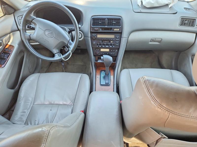 Photo 8 from auction – 1999 LEXUS ES with VIN JT8BF28G2X0217871