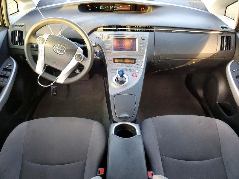 Photo 8 from auction – 2014 TOYOTA PRIUS with VIN JTDKN3DU0E1743008