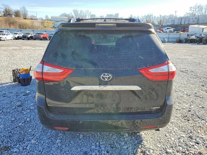 Photo 6 from auction – 2016 TOYOTA SIENNA with VIN 5TDYK3DC1GS743499