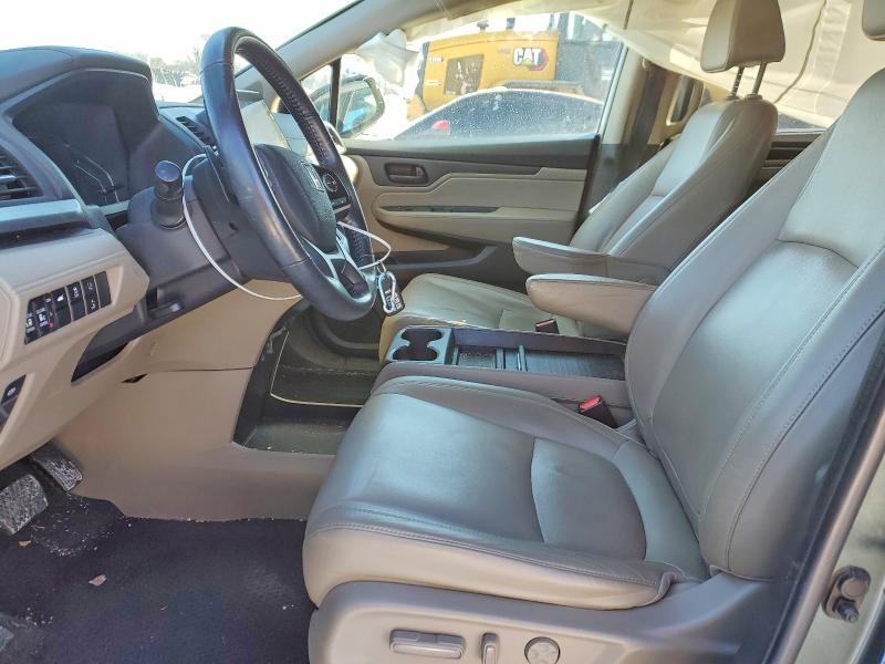 Photo 7 from auction – 2019 HONDA ODYSSEY with VIN 5FNRL6H73KB095015