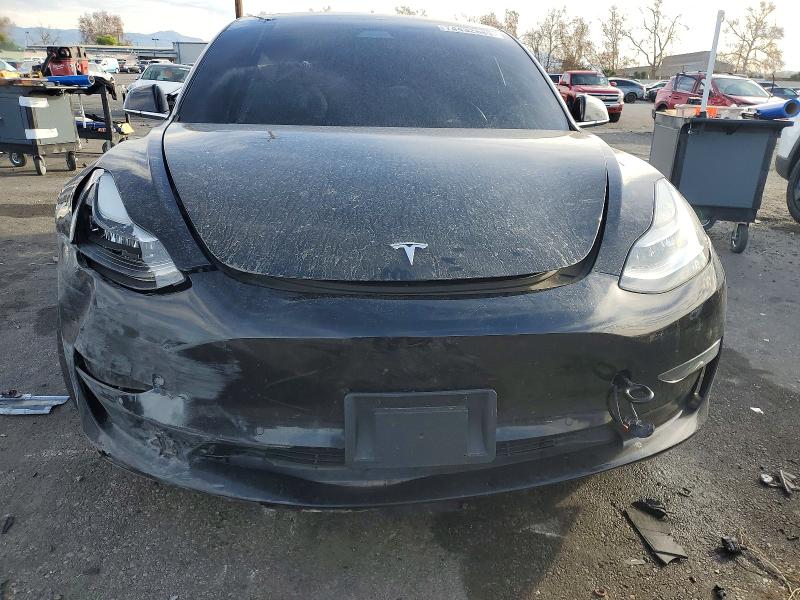 Photo 5 from auction – 2019 TESLA MODEL 3 with VIN 5YJ3E1EA7KF399063