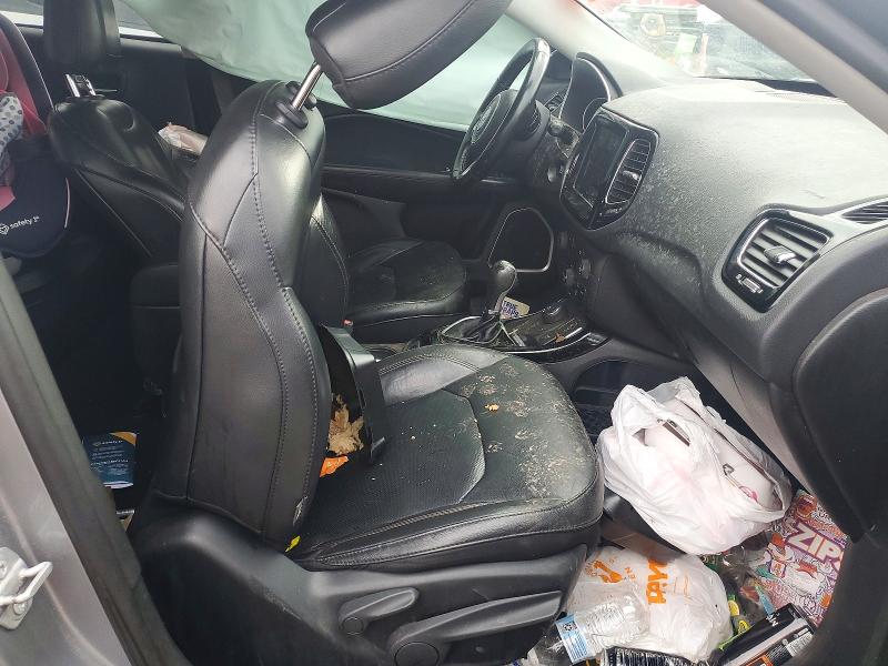 Photo 7 from auction – 2019 JEEP COMPASS with VIN 3C4NJDCB4KT638300