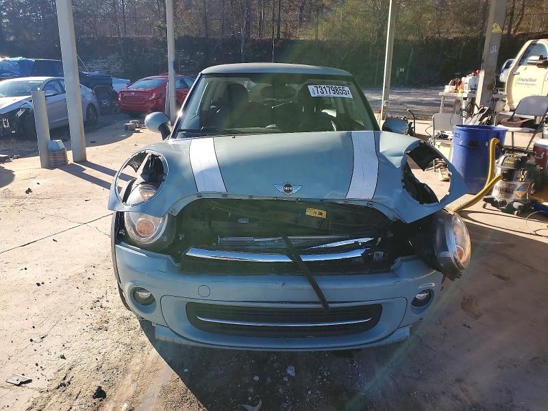 Photo 5 from auction – 2013 MINI COOPER with VIN WMWSU3C53DT685618