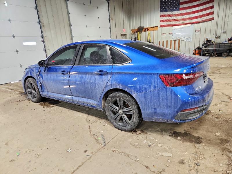 Photo 2 from auction – 2023 VOLKSWAGEN JETTA with VIN 3VW7M7BU7PM018320