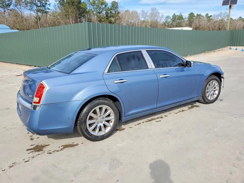 Photo 3 from auction – 2011 CHRYSLER 300 LIMITE with VIN 2C3CA5CG2BH599678