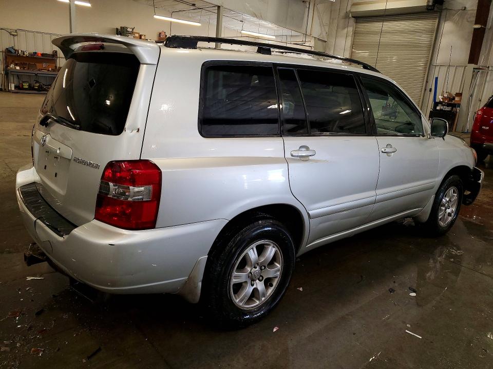 Photo 3 from auction – 2007 TOYOTA HIGHLANDER with VIN JTEGP21A270140800