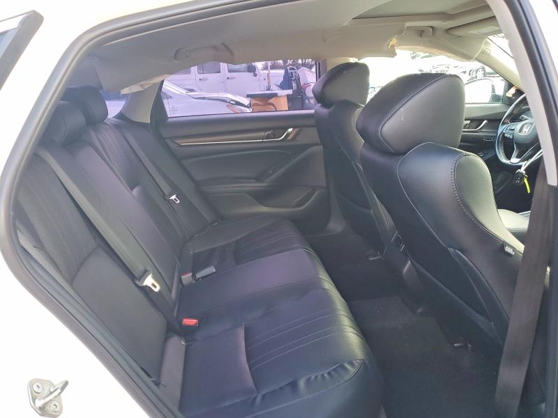 Photo 10 from auction – 2018 HONDA ACCORD with VIN 1HGCV1F50JA216628