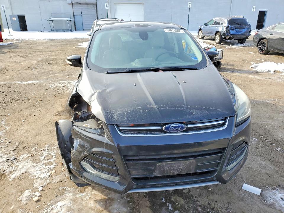 Photo 5 from auction – 2014 FORD ESCAPE TIT with VIN 1FMCU9J92EUA18563