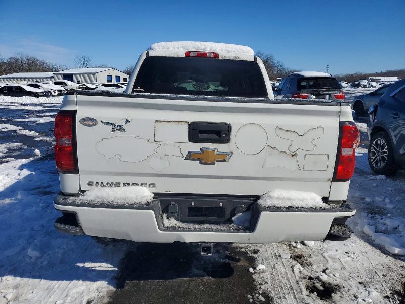 Photo 6 from auction – 2018 CHEVROLET SILVERADO with VIN 3GCUKPEH7JG130129