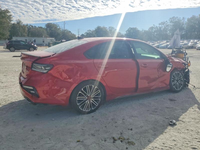Photo 3 from auction – 2020 KIA FORTE GT with VIN 3KPF44AC2LE161671