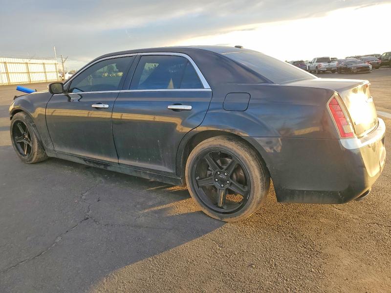 Photo 2 from auction – 2013 CHRYSLER 300C with VIN 2C3CCADT2DH667754