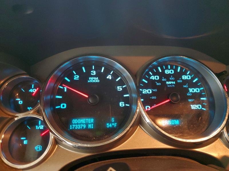 Zdjęcie 9 z aukcji – 2010 CHEVROLET SILVERADO z VIN 1GCSKSE32AZ249141