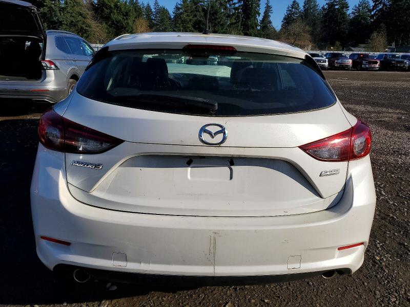 Photo 6 from auction – 2018 MAZDA 3 TOURING with VIN 3MZBN1L32JM261339