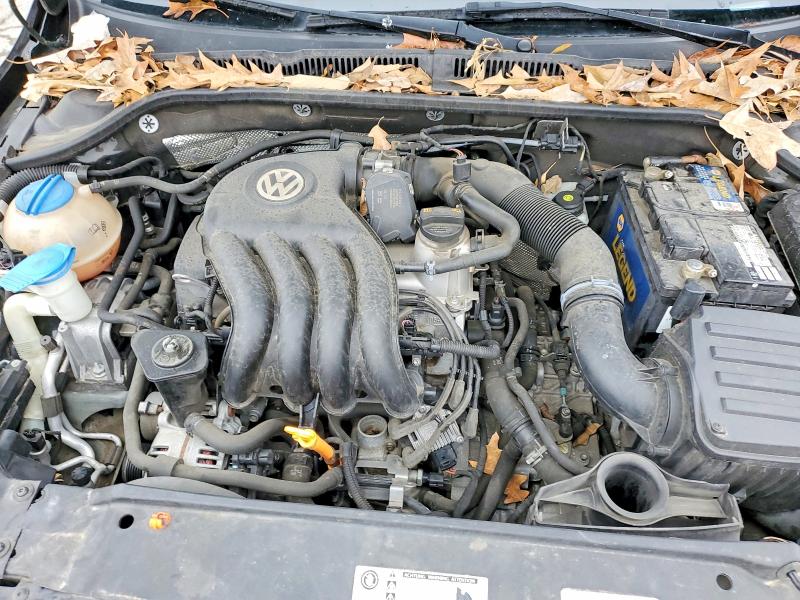 Photo 11 from auction – 2013 VOLKSWAGEN JETTA with VIN 3VW2K7AJ5DM295213