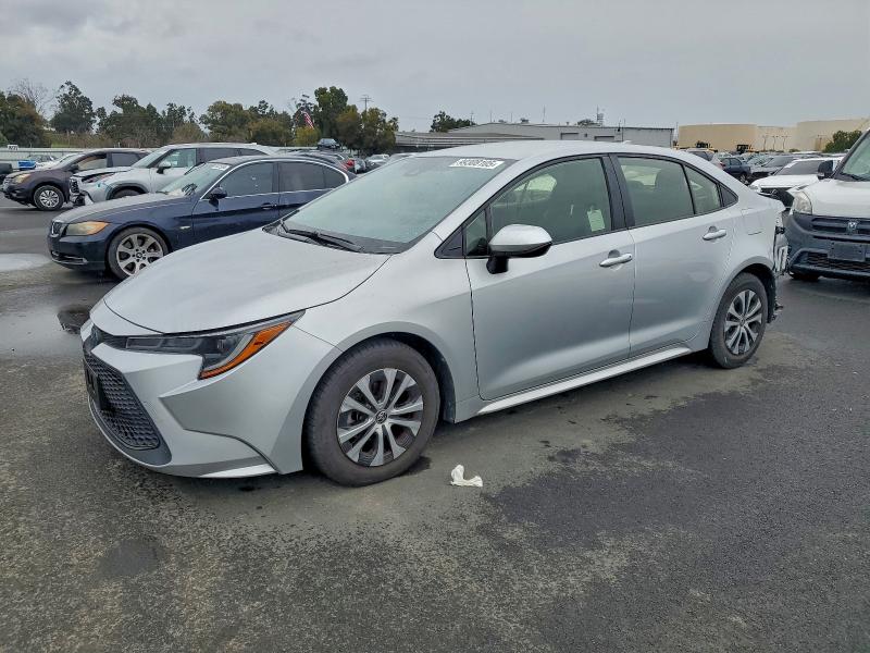 TOYOTA COROLLA LE 2022 with VIN JTDEAMDEXNJ053452 - Photo from auction