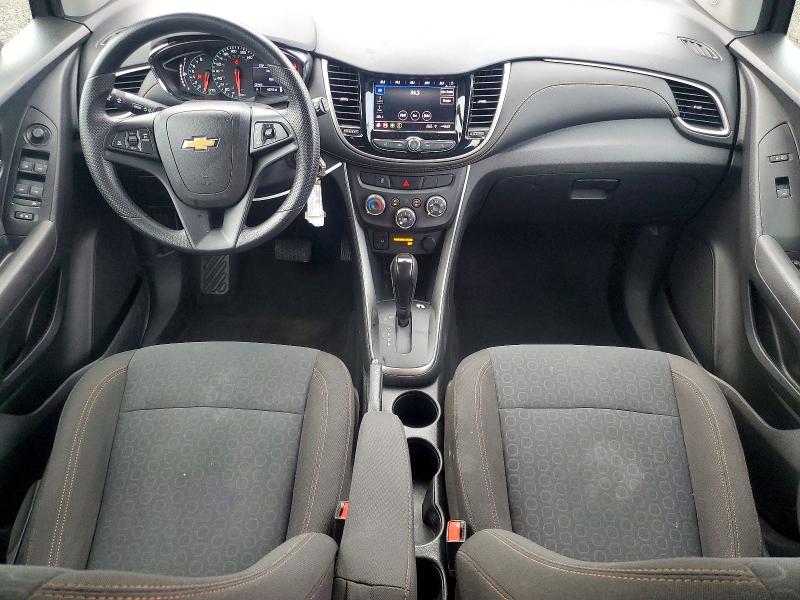 Photo 8 from auction – 2020 CHEVROLET TRAX LS with VIN KL7CJKSB6LB057832