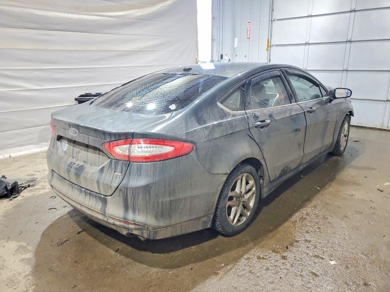 Photo 3 from auction – 2015 FORD FUSION SE with VIN 3FA6P0H75FR272453