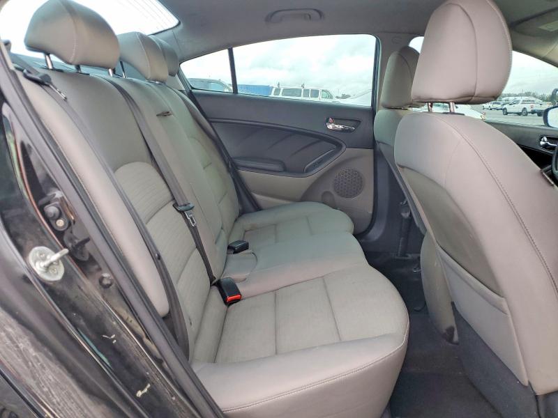 Photo 10 from auction – 2014 KIA FORTE LX with VIN KNAFX4A68E5222986
