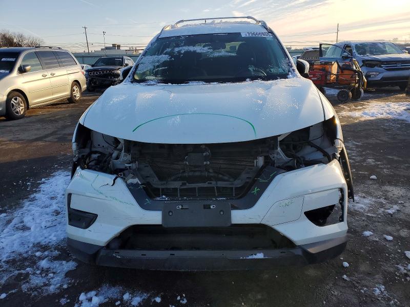 Photo 5 from auction – 2018 NISSAN ROGUE S with VIN 5N1AT2MVXJC798371