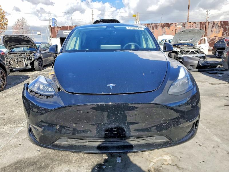 Photo 5 from auction – 2024 TESLA MODEL Y with VIN 7SAYGDEE1RF073518