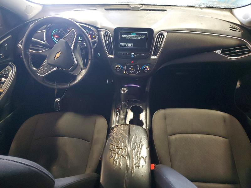 Photo 8 from auction – 2018 CHEVROLET MALIBU with VIN 1G1ZD5ST4JF143539