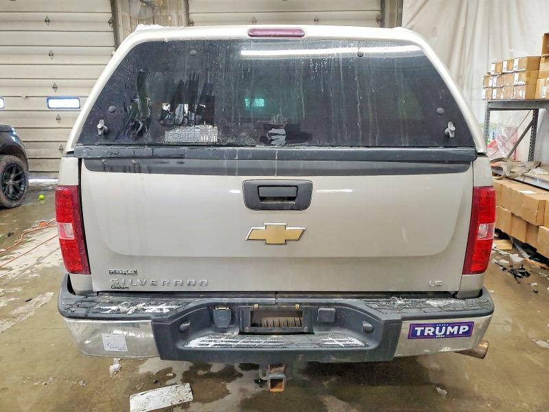 Photo 6 from auction – 2007 CHEVROLET SILVERADO with VIN 3GCEK13347G557530