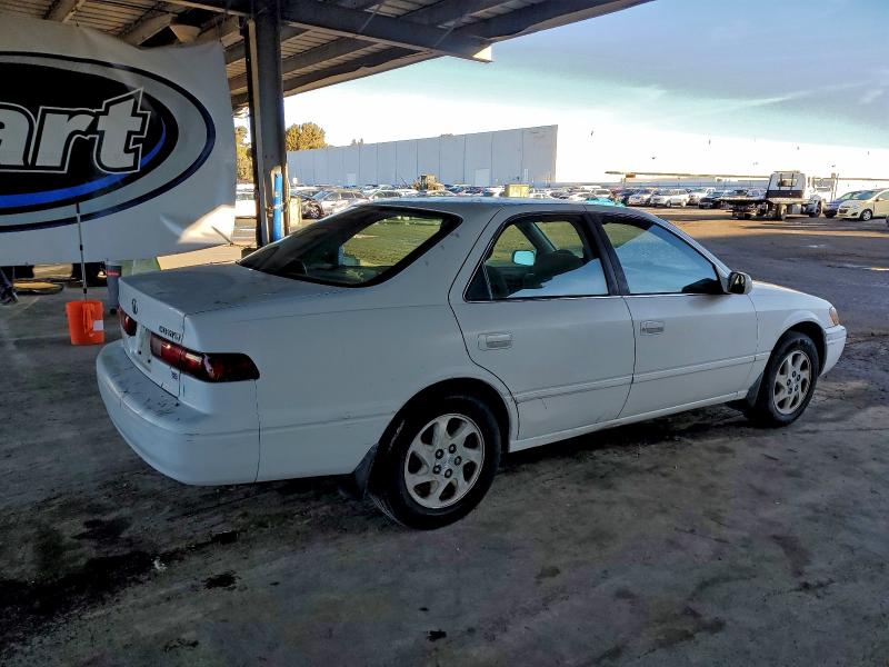Photo 3 from auction – 1999 TOYOTA CAMRY with VIN JT2BF22K5X0172741
