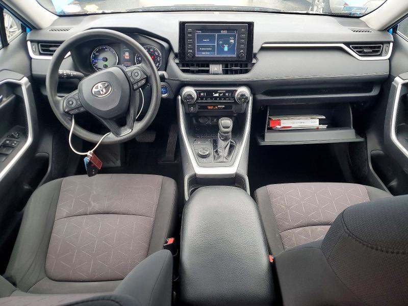 Photo 8 from auction – 2019 TOYOTA RAV4 XLE with VIN 2T3RWRFV0KW008448