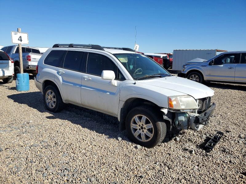 Photo 4 from auction – 2011 MITSUBISHI ENDEAVOR with VIN 4A4JM2AS0BE036807