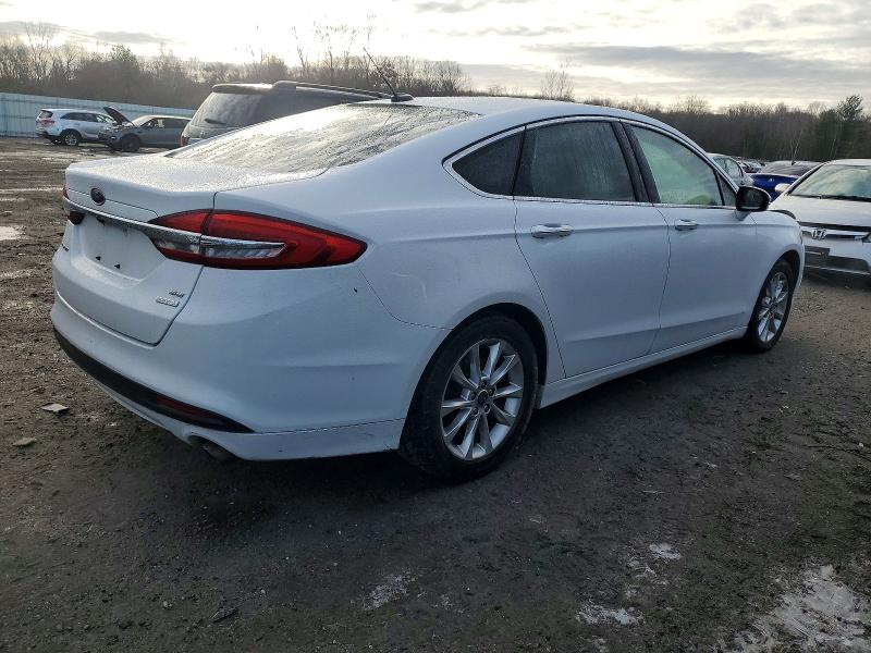 Photo 3 from auction – 2017 FORD FUSION SE with VIN 3FA6P0HD5HR114753