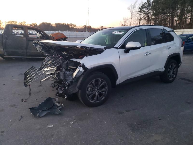 TOYOTA RAV4 LIMIT 2025 with VIN JTMD6RFV2SJ075044 - Photo from auction
