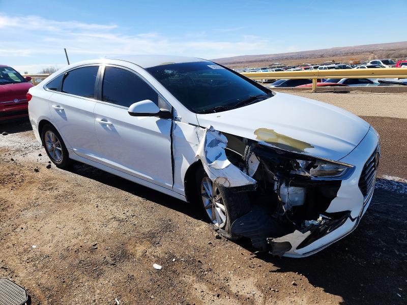 Photo 4 from auction – 2018 HYUNDAI SONATA with VIN 5NPE24AF7JH601906
