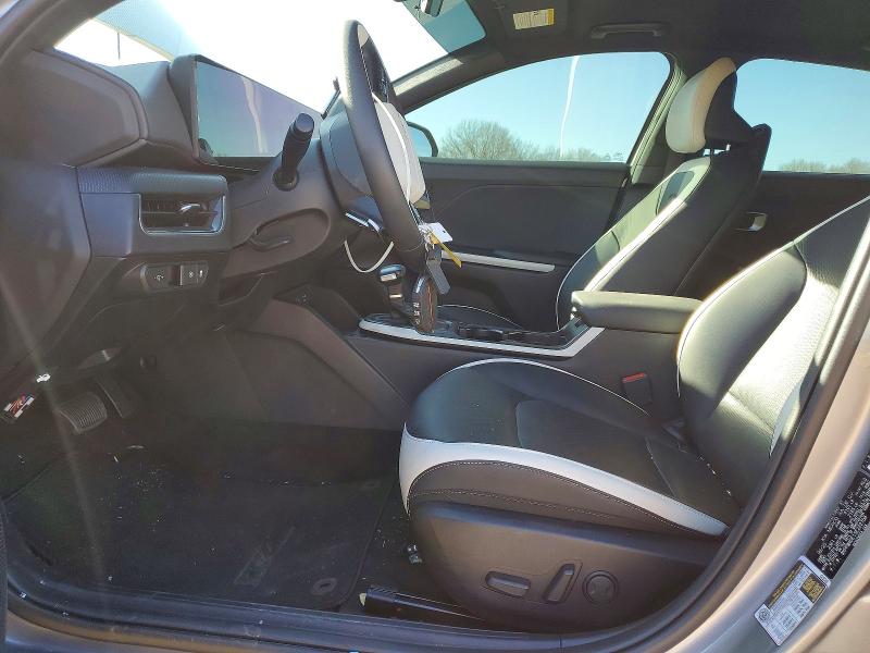 Photo 7 from auction – 2025 KIA K4 GT LINE with VIN 3KPFW4DE1SE222708