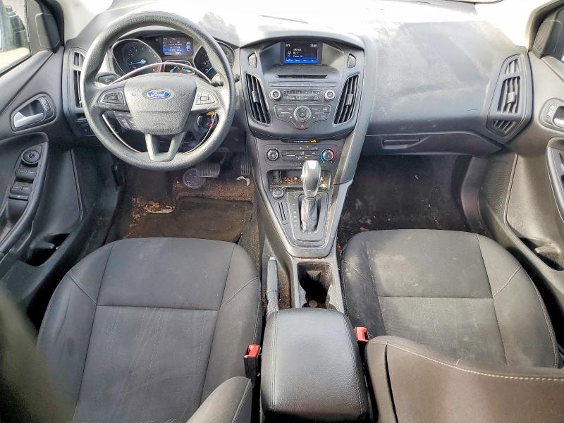 Photo 8 from auction – 2015 FORD FOCUS SE with VIN 1FADP3K27FL325335