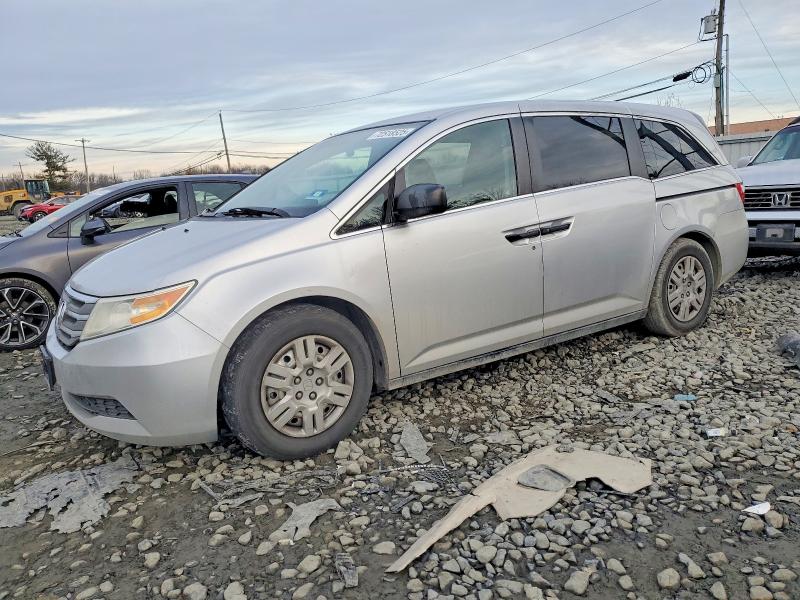 Photo 1 from auction – 2011 HONDA ODYSSEY with VIN 5FNRL5H21BB054994