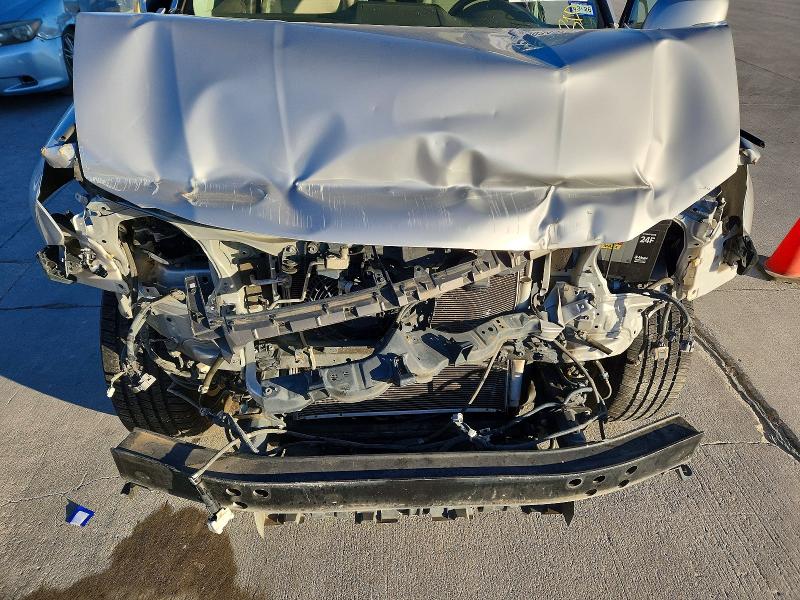 Photo 12 from auction – 2014 LEXUS GX 460 with VIN JTJJM7FX3E5085560