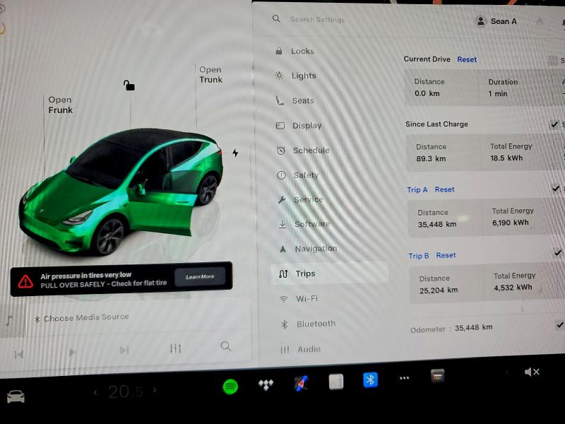 Photo 9 from auction – 2024 TESLA MODEL Y with VIN 7SAYGDED0RF097865