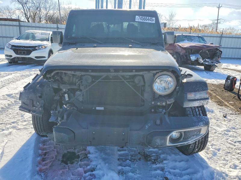 Photo 5 from auction – 2023 JEEP GLADIATOR with VIN 1C6HJTAG6PL532821